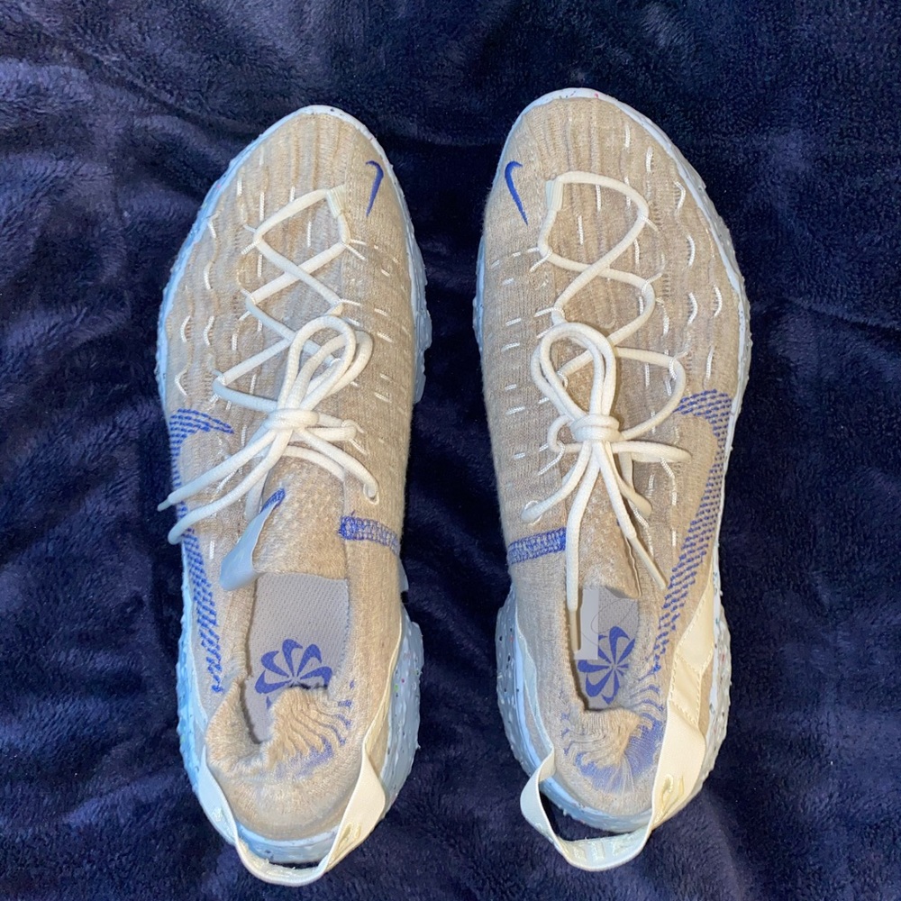 Nike Soace Hippies